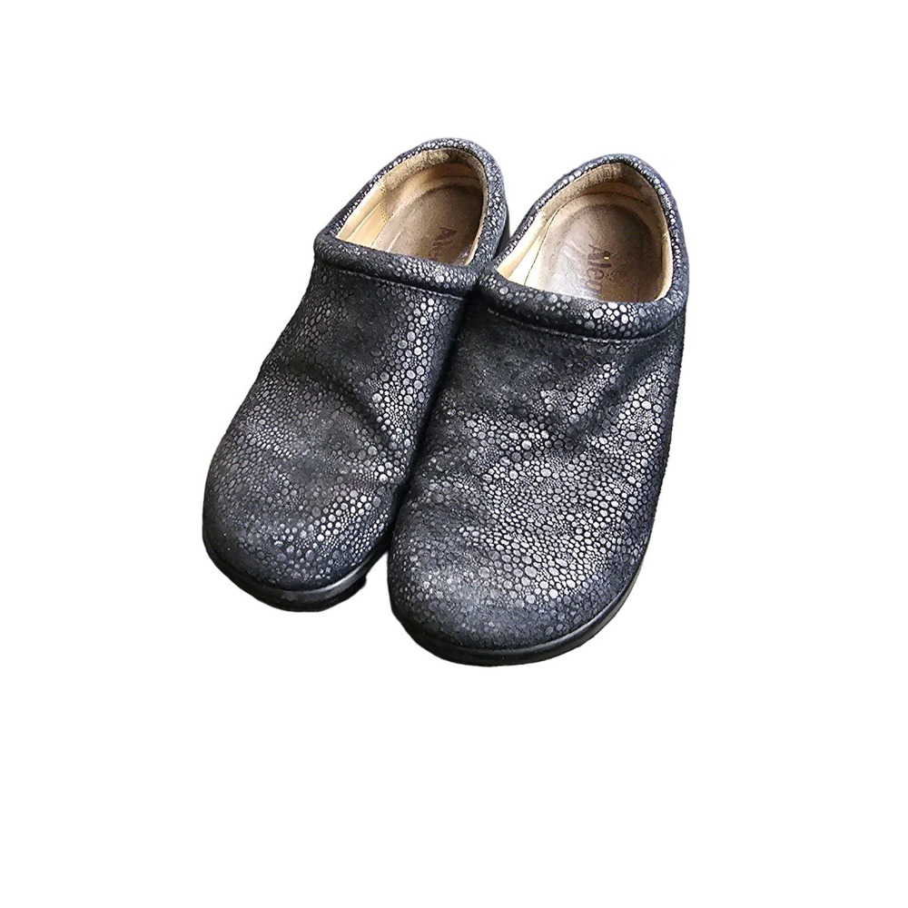 Alegria Slipons size 37/ womens size 7